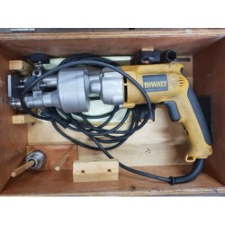 DeWALT Sickenmaschine